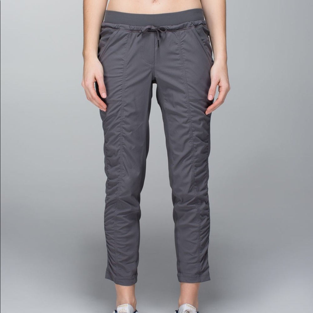 Lululemon Street To Studio Pant *Unlined 2 EUC